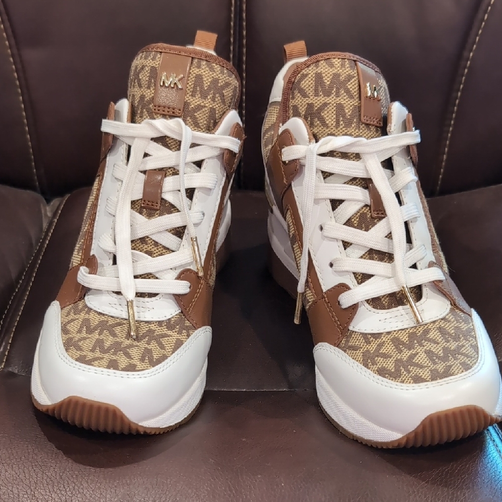 Michael Kors Kids' Tan and White Sneakers